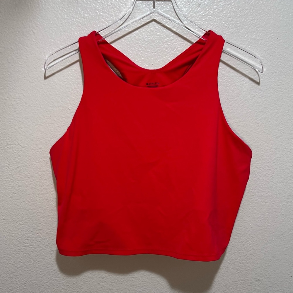 Athleta Conscious Crop